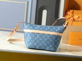 Picture of Louis Vuitton Handbags _SKUfw230737907fw